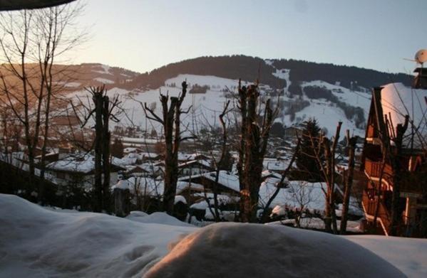 Chalet In Megeve Bed & Breakfast Room photo